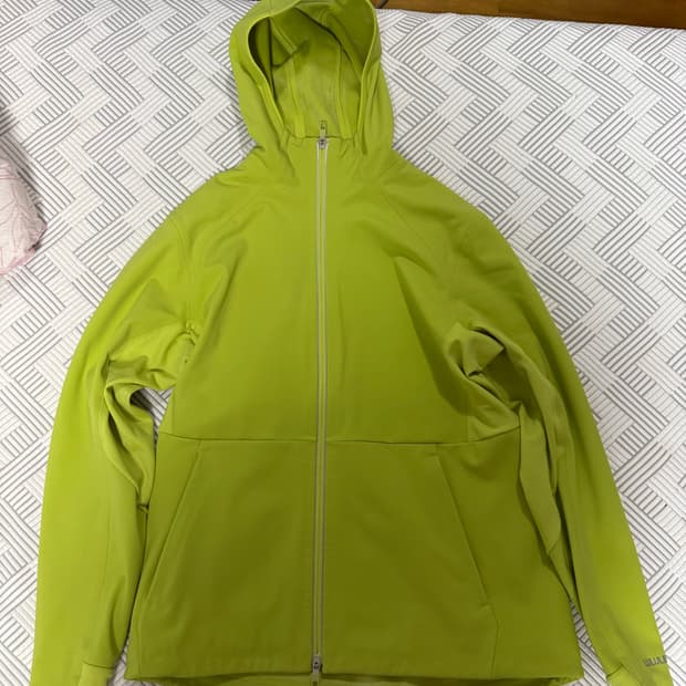 룰루레몬 크로스칠 자켓L