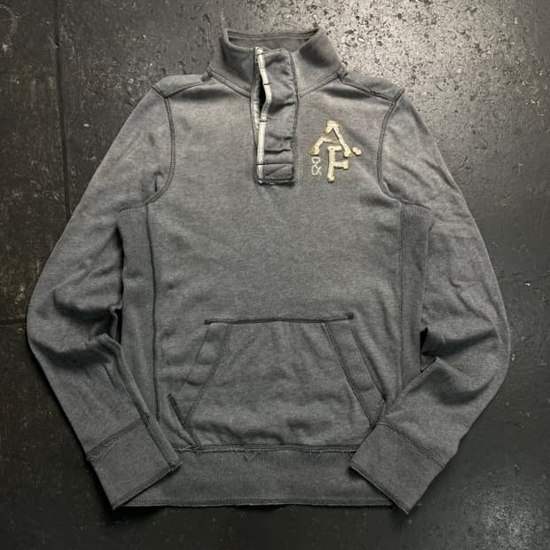 95 아베크롬비 반버튼 맨투맨