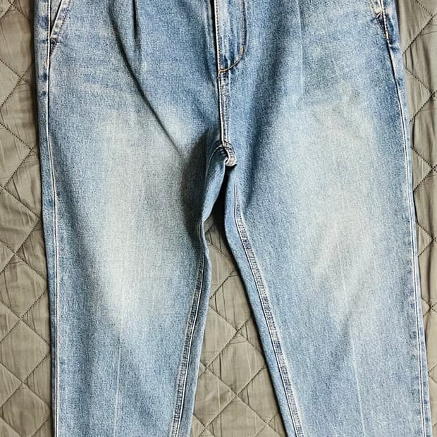 피스메이커 루즈핏 테이퍼드 데님 판매합니다