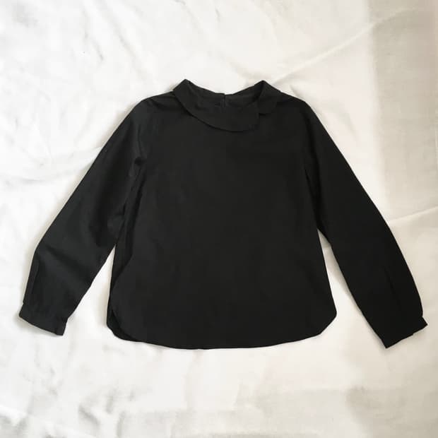 asymmetric round collar blouse