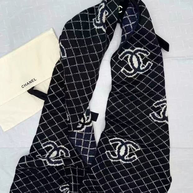 (새상품)샤넬리버시블양면머플러