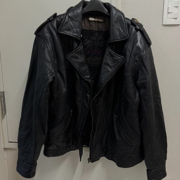 에스까드릴 빈티지 락스타 양가죽 자켓