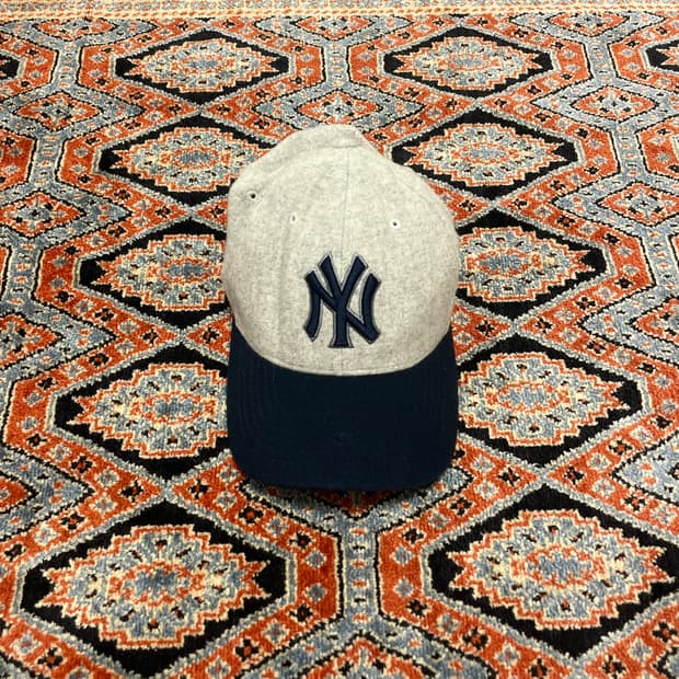 MLB 뉴욕양키스 오트밀 네이비 배색 모직 야구볼캡 XS-S