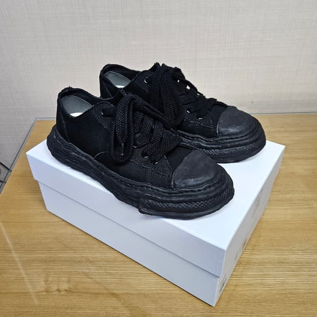 미하라야스히로 피터슨 OG 솔 캔버스 블랙