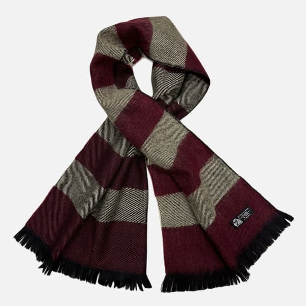 red stripe wool muffler