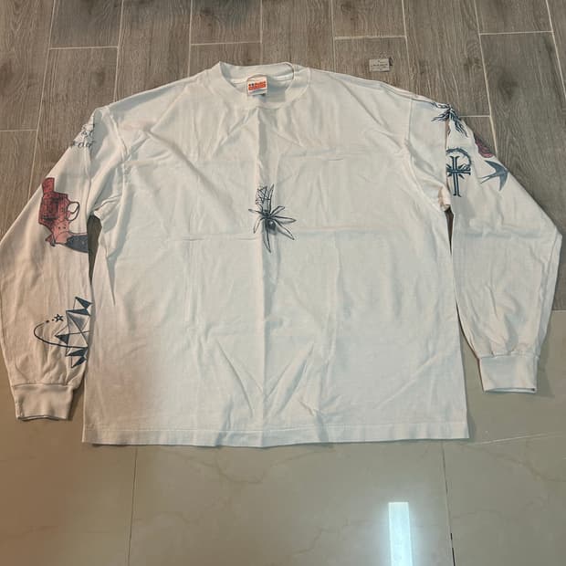 세인트 미카엘 dr woo 롱슬리브 xxl