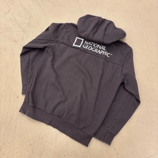 내셔널지오그래픽 빅로고 후드티
