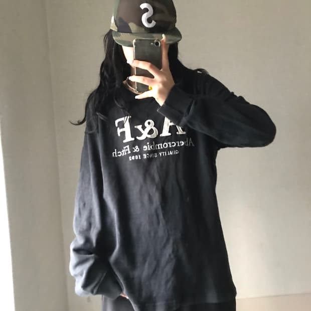 아베크롬비 빅로고 롱슬리브