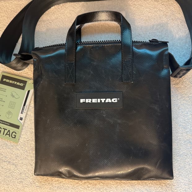 프라이탁 루비 올검 올블랙