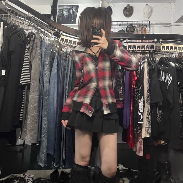 인더아틱 체크패턴 투웨이 후드집업