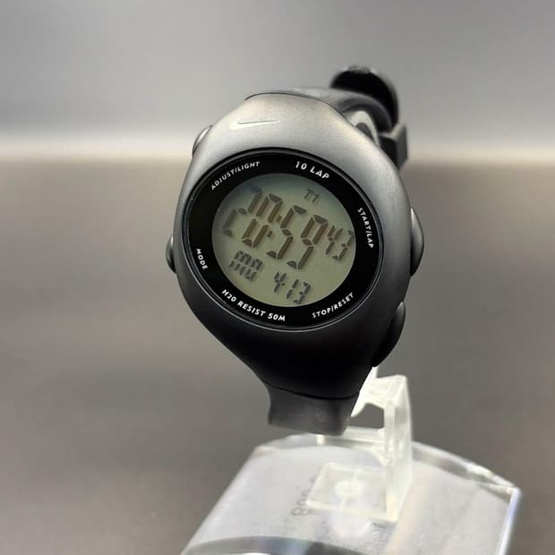 나이키 트라이액스 10 슈퍼 Triax 시계