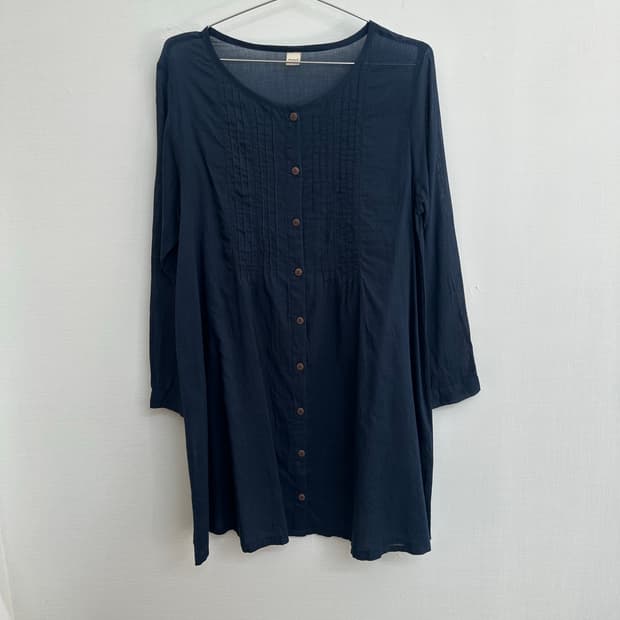 navy long shirt