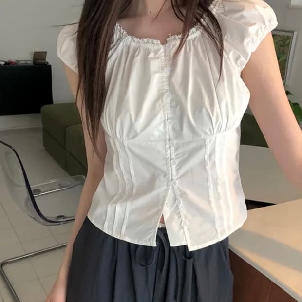 니르셔링반팔블라우스