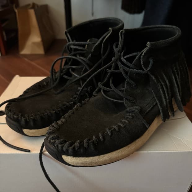 비즈빔 유카 목 블랙 265