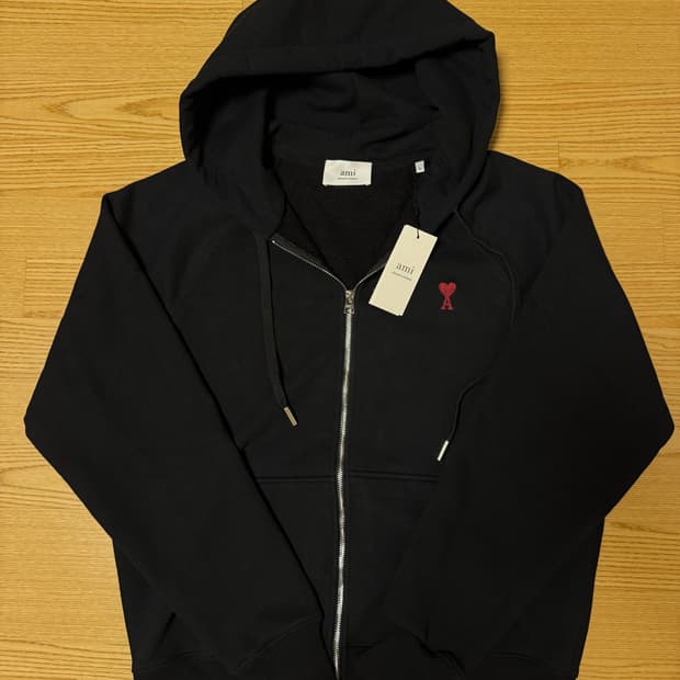 아미 후드집업