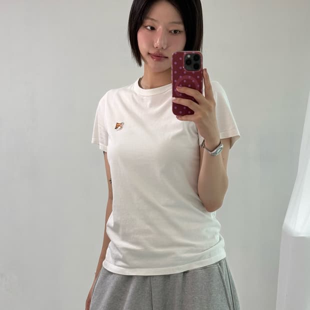 메종키츠네 폭스 반팔티