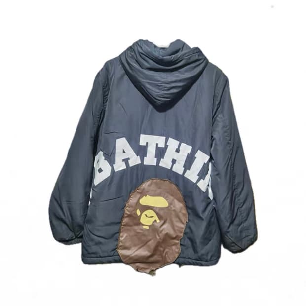 베이프 빅로고 패딩