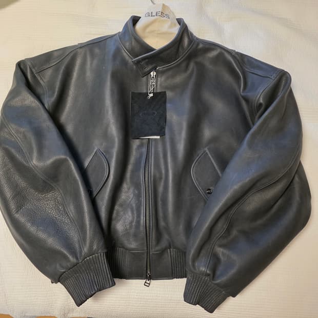 Gless 글레스 레더 해링턴 자켓
