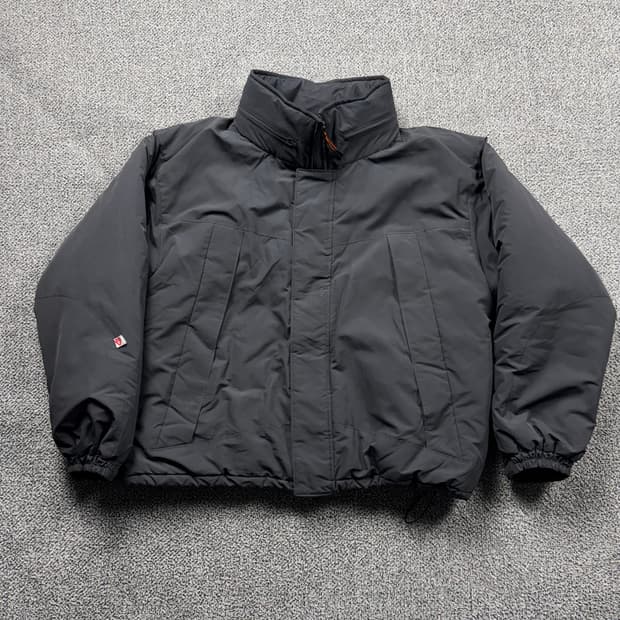 유니폼브릿지 프리마로프트 그레이 패딩