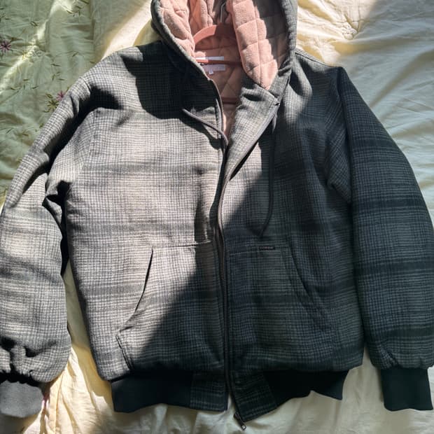 LORES(로어즈) 후드집업