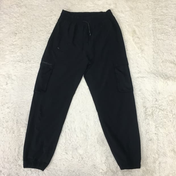 언더아머 카고팬츠 DD08