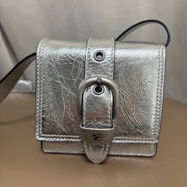 마지셔우드 실버미니백