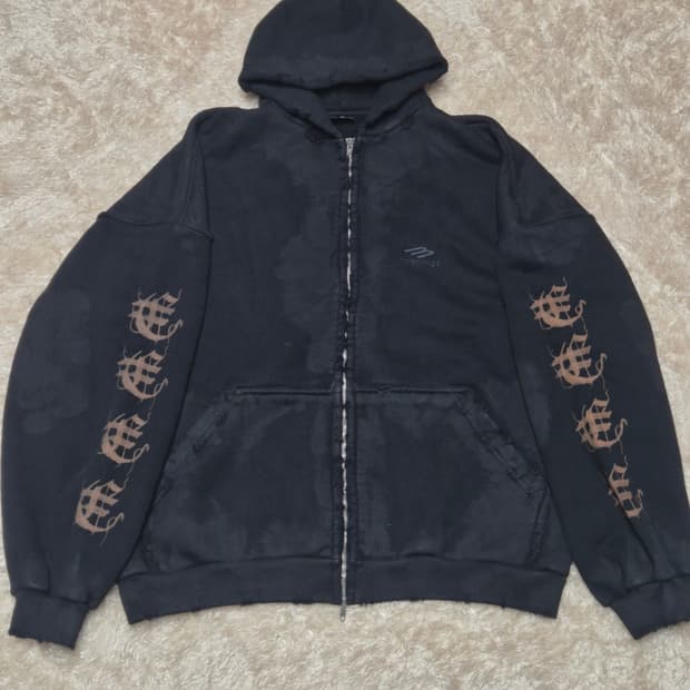 발렌시아가(Balenciaga) 헤비 메탈 집 업 후드 스몰 핏 블랙 페