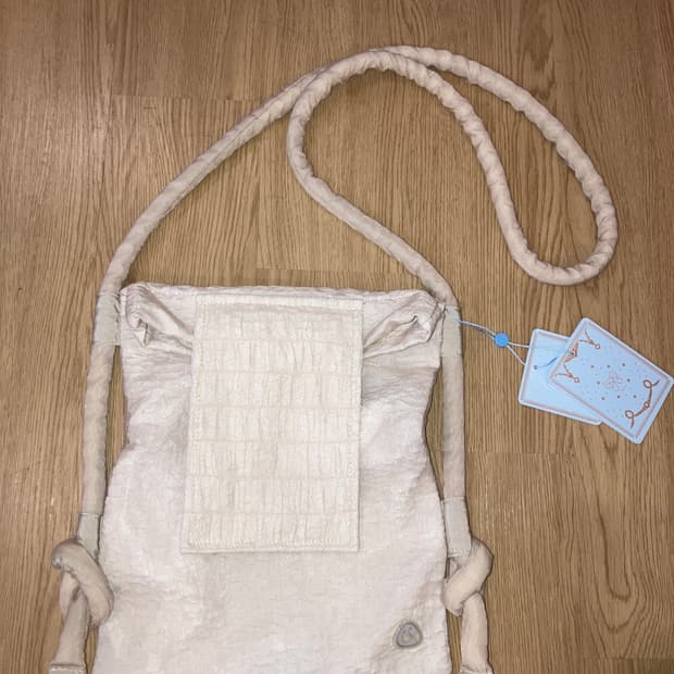 코이세이오 셔링 로프 크로스백