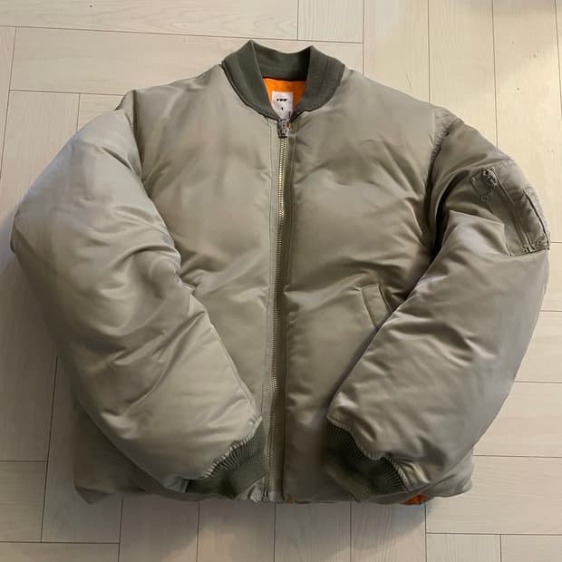 블라인드파일즈 밀플라이트 다운 1