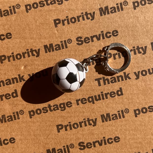 90s vtg Soccer Ball Keyring