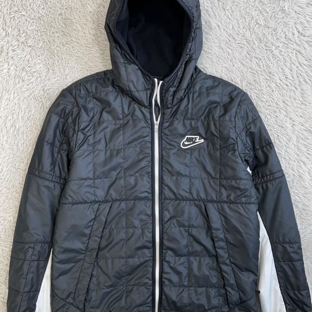나이키 경량 패딩 자켓/#226
