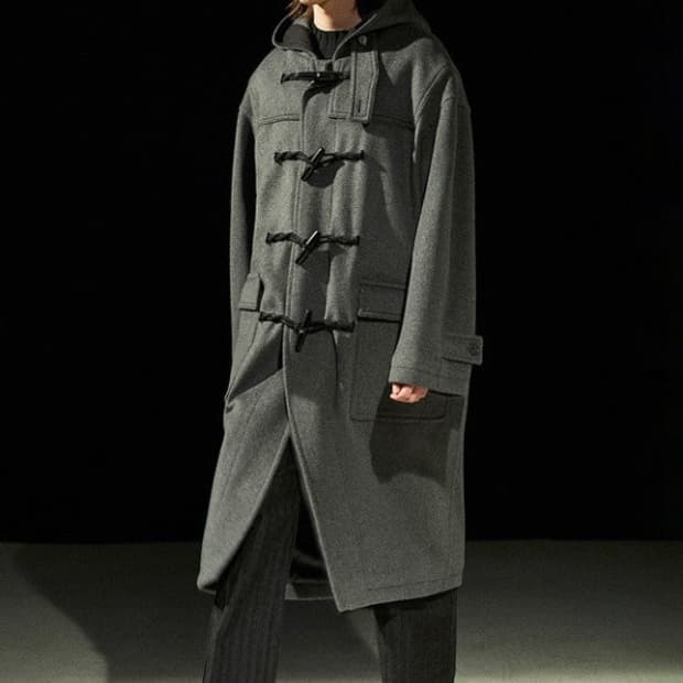 [LOFI] 22FW 오버핏 스테디 더플 코트 (차콜)