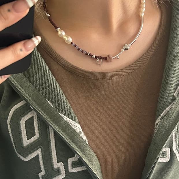 MIXED-BEAD NECKLACE 혼합 비즈 목걸이