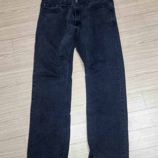 리바이스514 슬림 스트레이트 데님 블랙진(34)