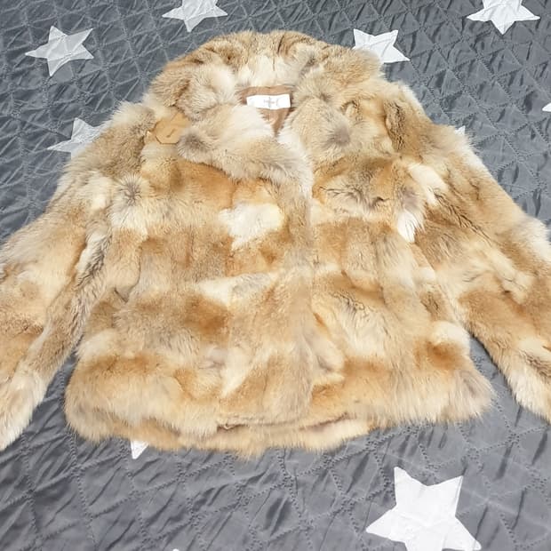 한섬 시스템 코요테 모피 넥버튼 퍼 자켓 (82-94-160)