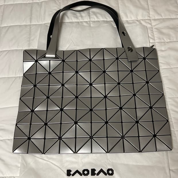 Baobao 바오바오 카툰 실버 토트백