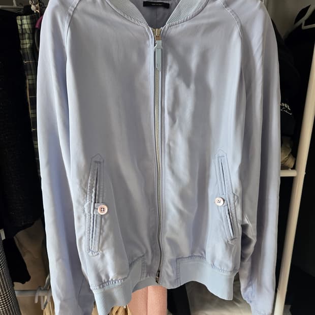 톰포드 실크 100 블루종 봄버 보머 52 54 판매합니다