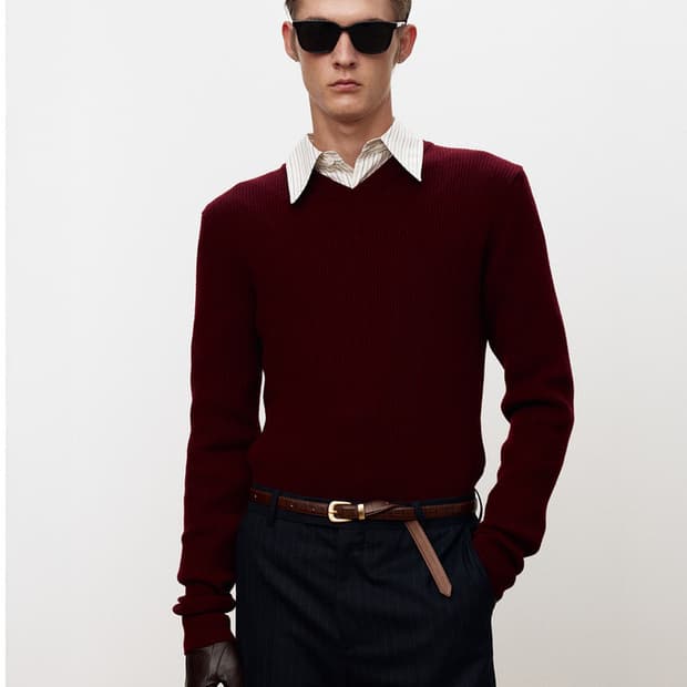 [L] 토니웩 25fw 브이넥 니트 새상품