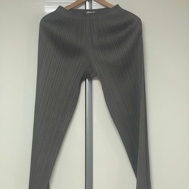 PLEATE PLEASE by ISSEY MIYAKE 바지