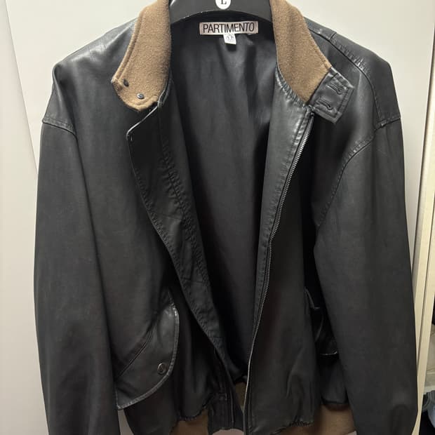 파르티멘토 레더 헤링턴 자켓