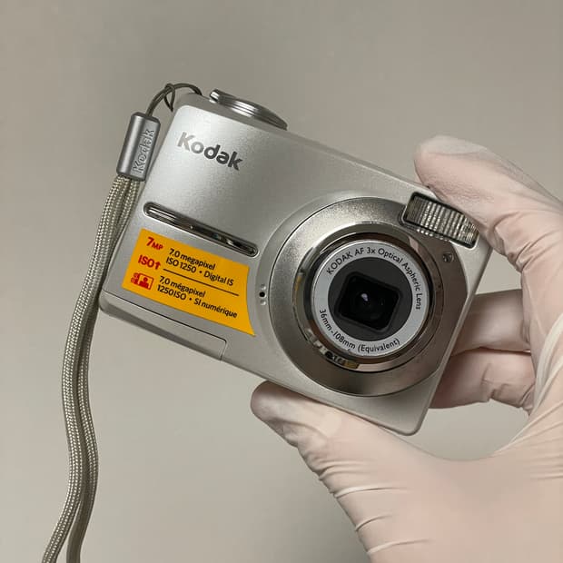 코닥 이지쉐어 C713 카리나 디카 빈티지디카 디지털카메라