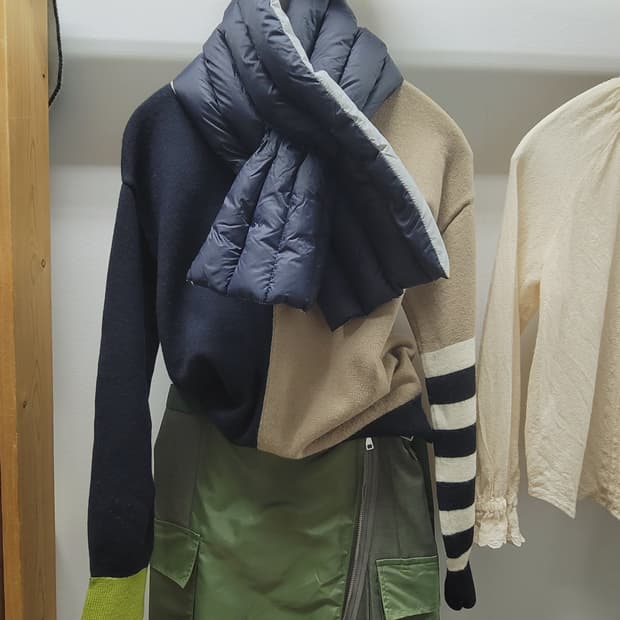 지오다노 리버시블  패딩목도리