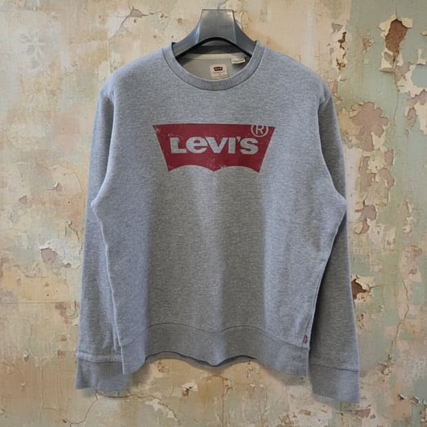 리바이스 그레이 로고 맨투맨 S