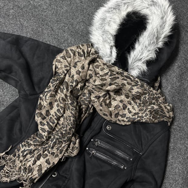 Vintage y2k punk Leopard muffler