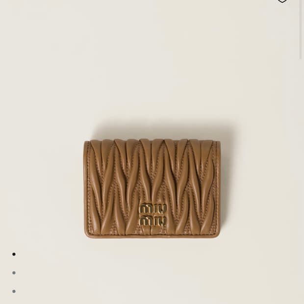 미우미우 마테라쎄 카드지갑