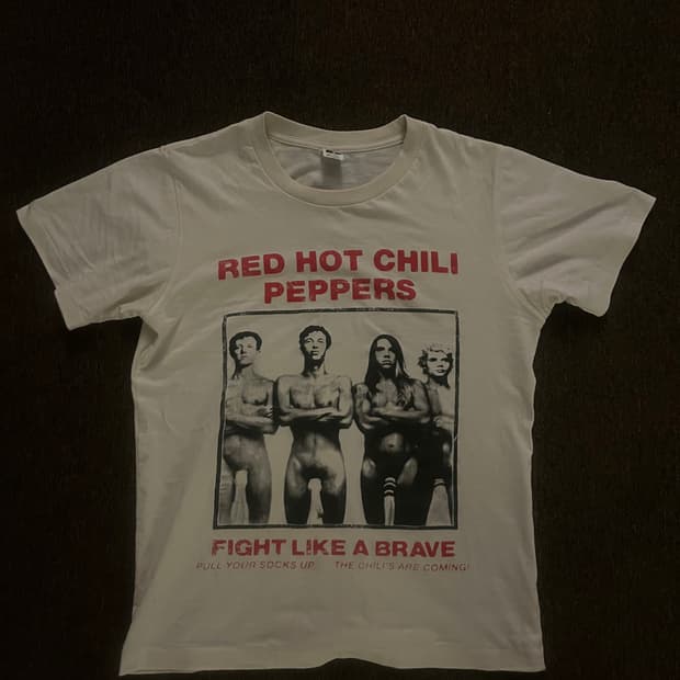 RED HOT CHILI PEPPERS 빈티지 티셔츠 (100)
