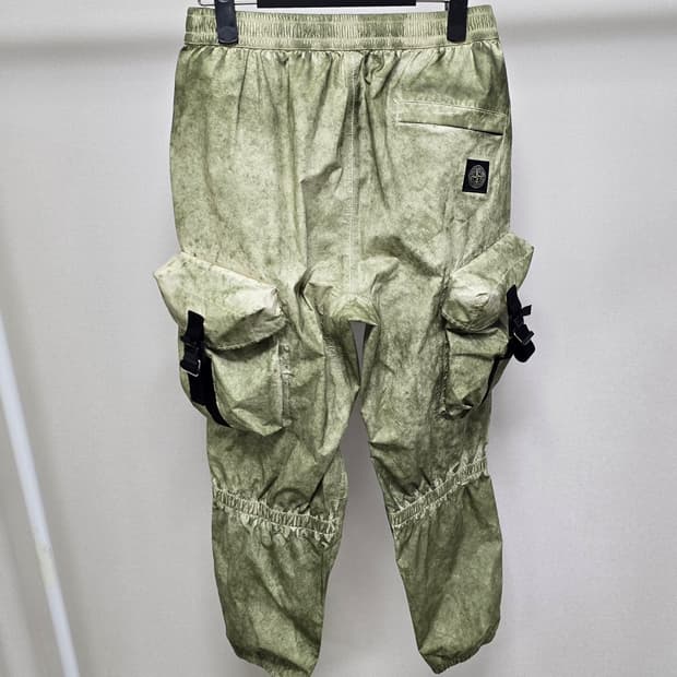 스톤아일랜드 멤브라나 카고 팬츠 바지 s사이즈 판매