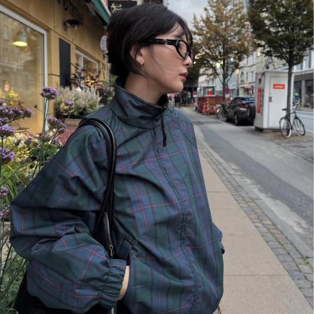 칼하트 리버시블 플래너 자켓 m사이즈 팝니다