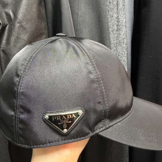 프라다 리나일론 볼캡
