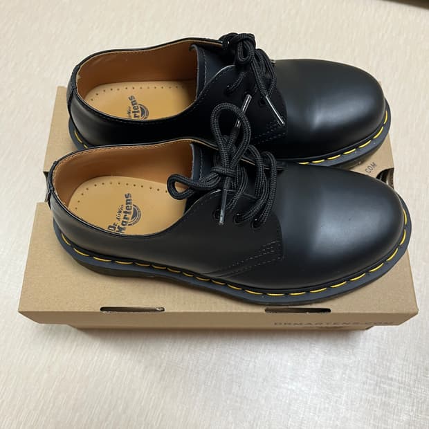 닥터마틴 1461 스무스 230